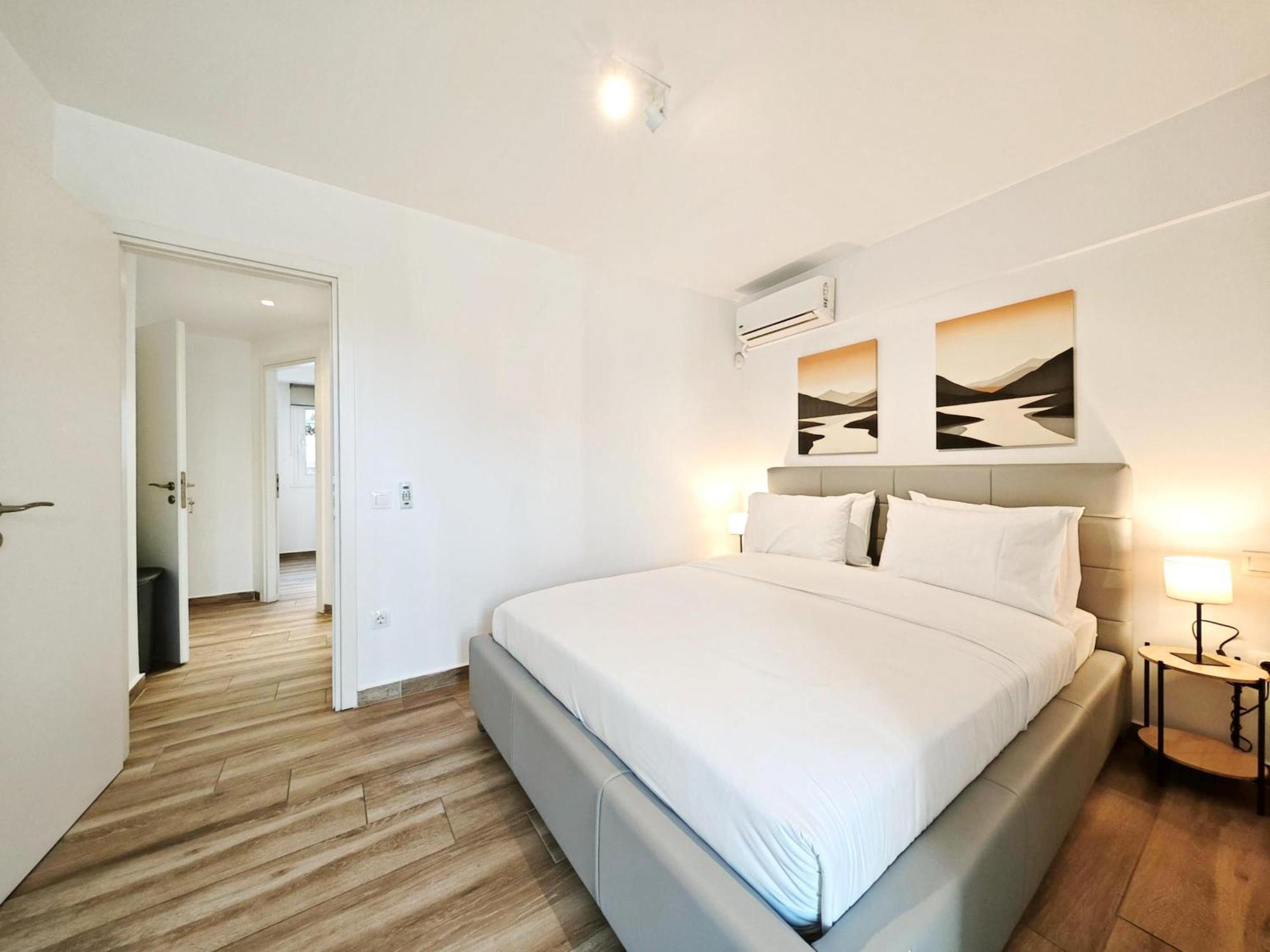 Kalipsous By Verde Apartments Athens Room photo